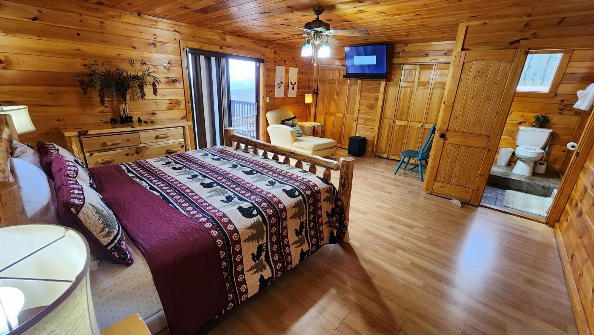 Lazy Bear Cabin Sevierville Exterior photo