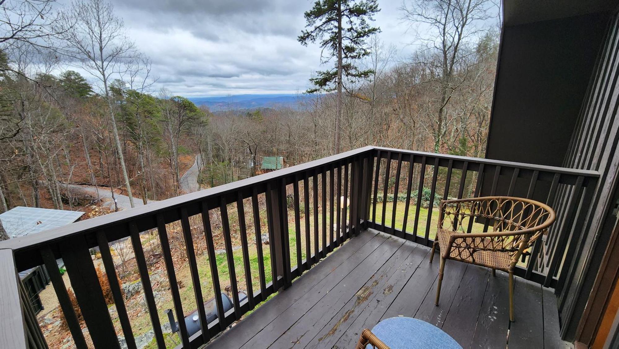 Lazy Bear Cabin Sevierville Exterior photo