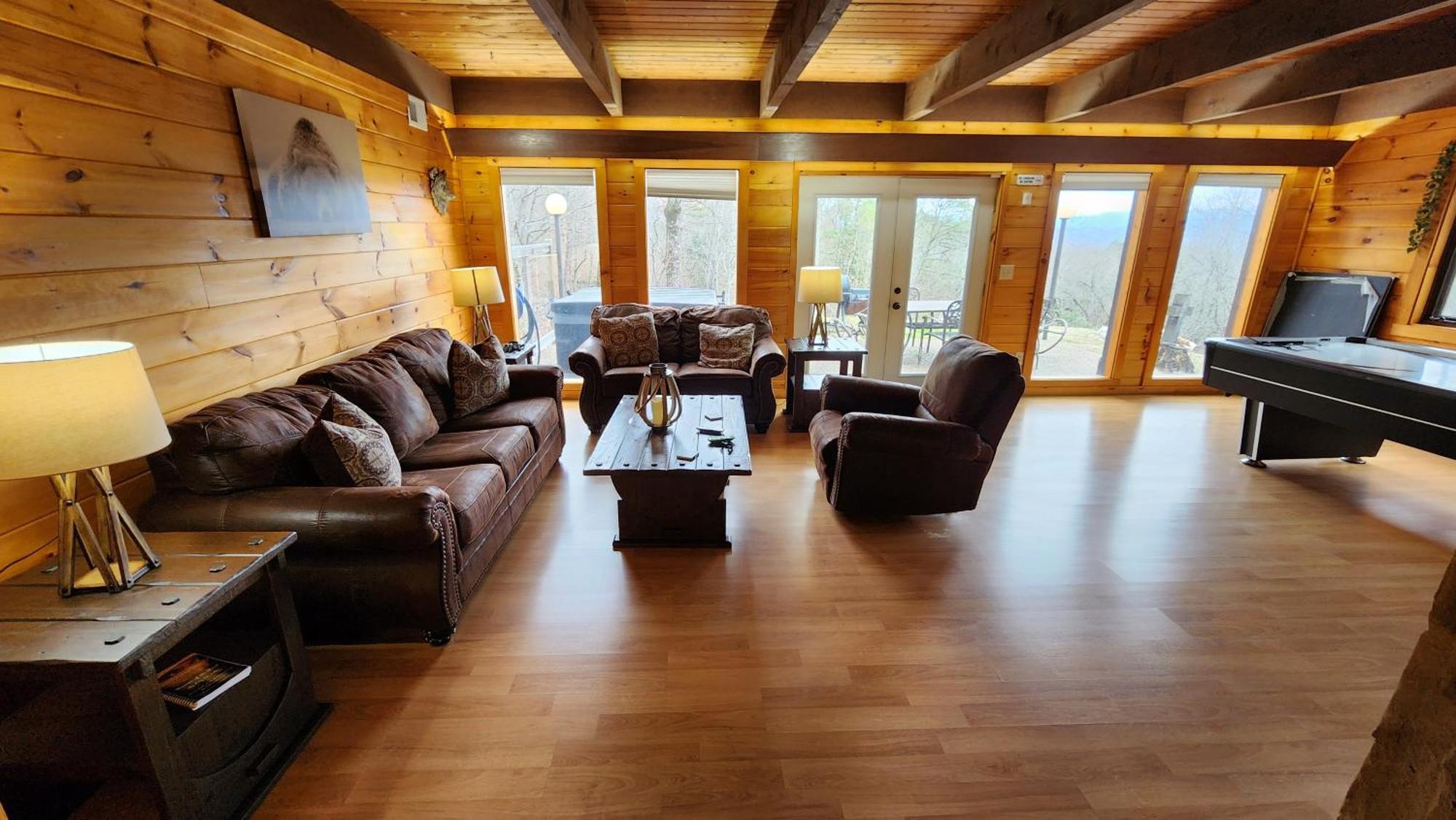 Lazy Bear Cabin Sevierville Exterior photo