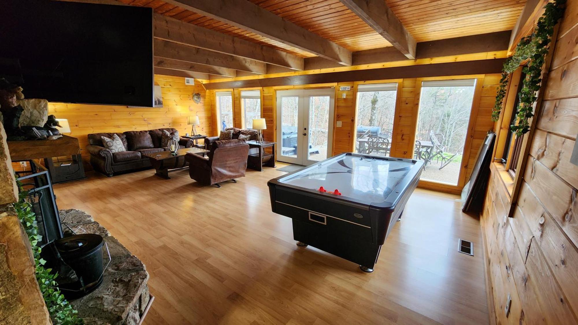 Lazy Bear Cabin Sevierville Exterior photo